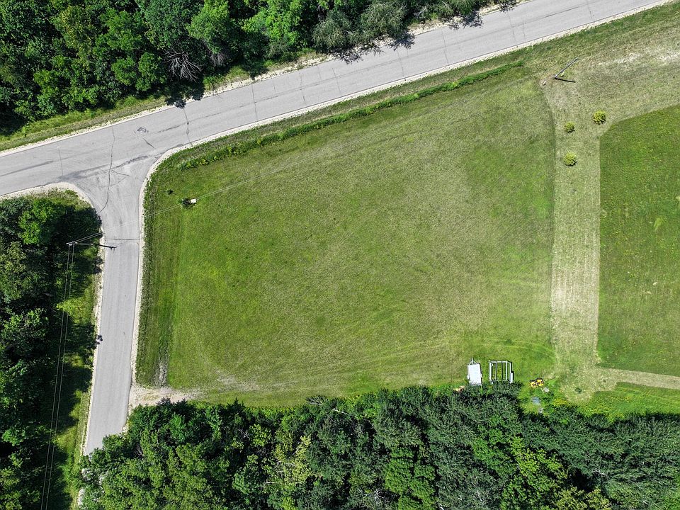 2nd image of Lake Ida Way NW