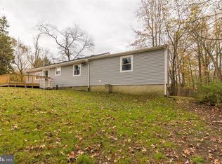 3 Cross Rd, Pine Hill, NJ 08021