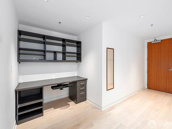 2nd image of 338 Spear St Unit 17B