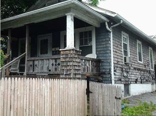 39 W West St, Staten Island, NY 10310