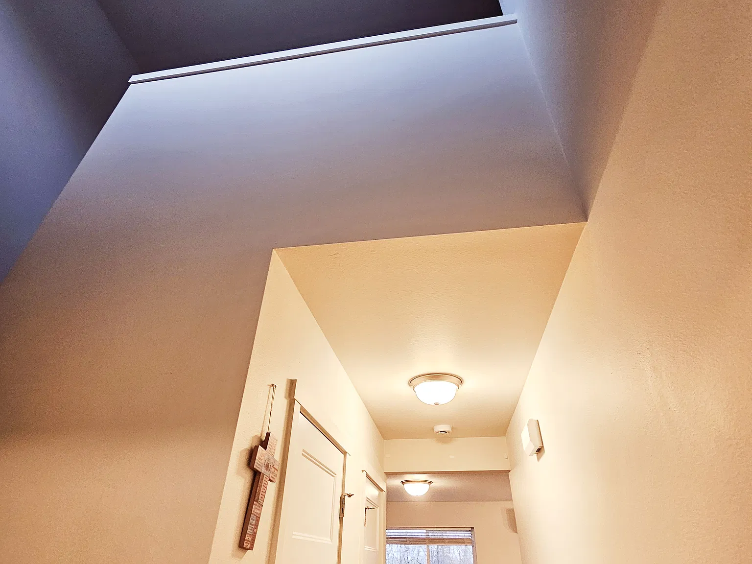4 bed, 2050 sqft, $3,200 — Photo 4