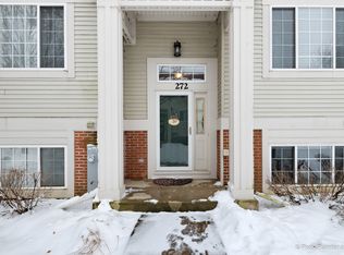 272 New Haven Dr, Cary, IL 60013