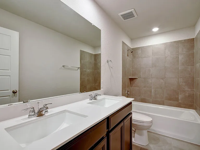 1215 Meyers Mdw — Photo 27