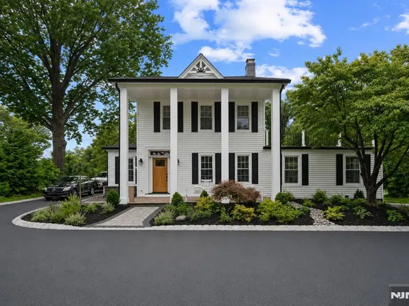 415 Lincoln Ave, Glen Rock, NJ 07452