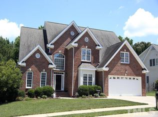 10712 Thornbury Crest Ct, Raleigh, NC 27614