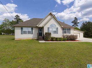 61 Batton Rd, Warrior, AL 35180