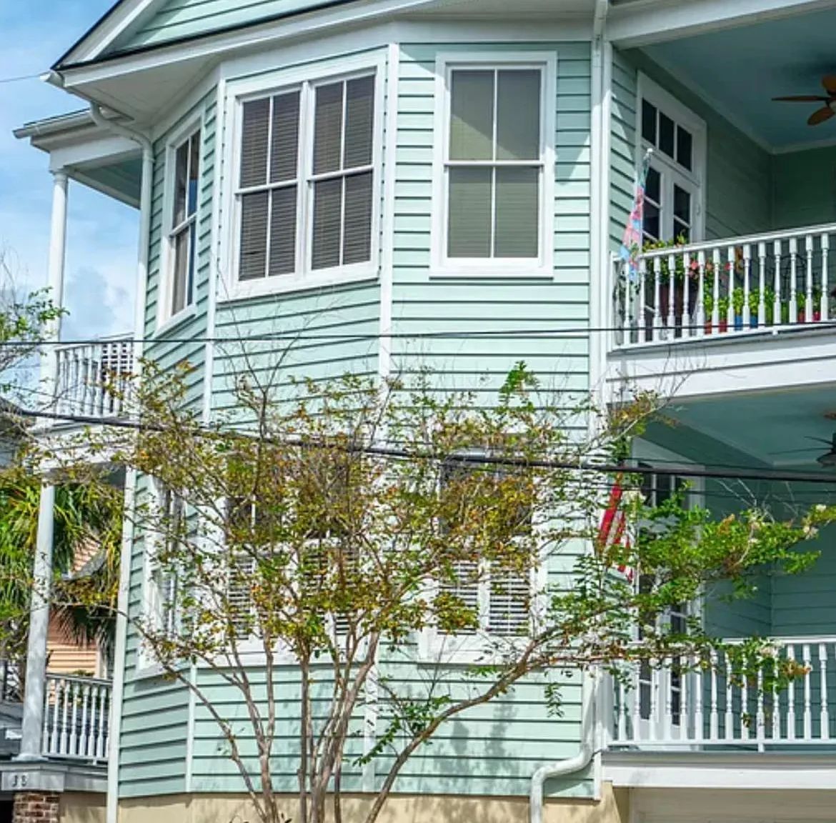 38 Ashley Ave — Photo 1