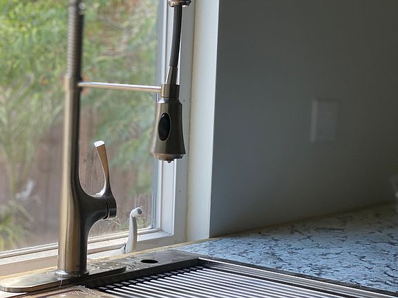 Kitchen sink snd faucet