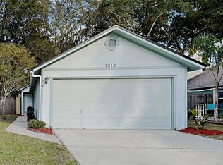 1212 Cove Landing Dr, Jacksonville, FL 32233