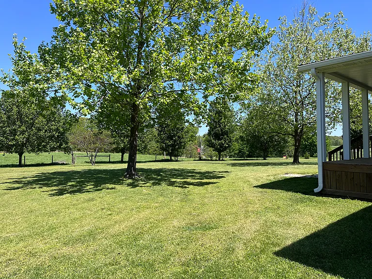 1000 Raintree Ln — Photo 6