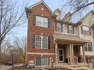 1401 S Fairfield Ave, Lombard, IL 60148