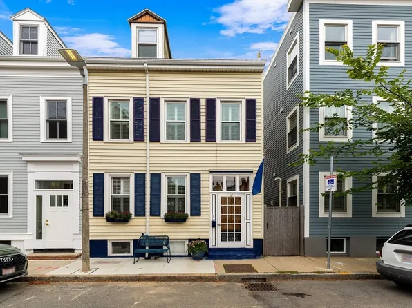 12 Essex St, Charlestown, MA 02129