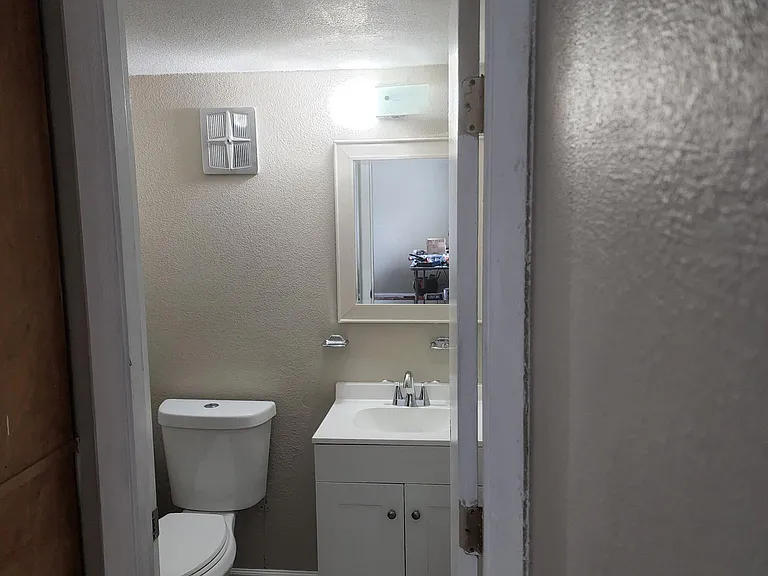 317 Oak Dr — Photo 10