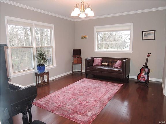 3rd image of 500 Pauley Woods Cir