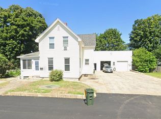 14 Summer St, Laconia, NH 03246