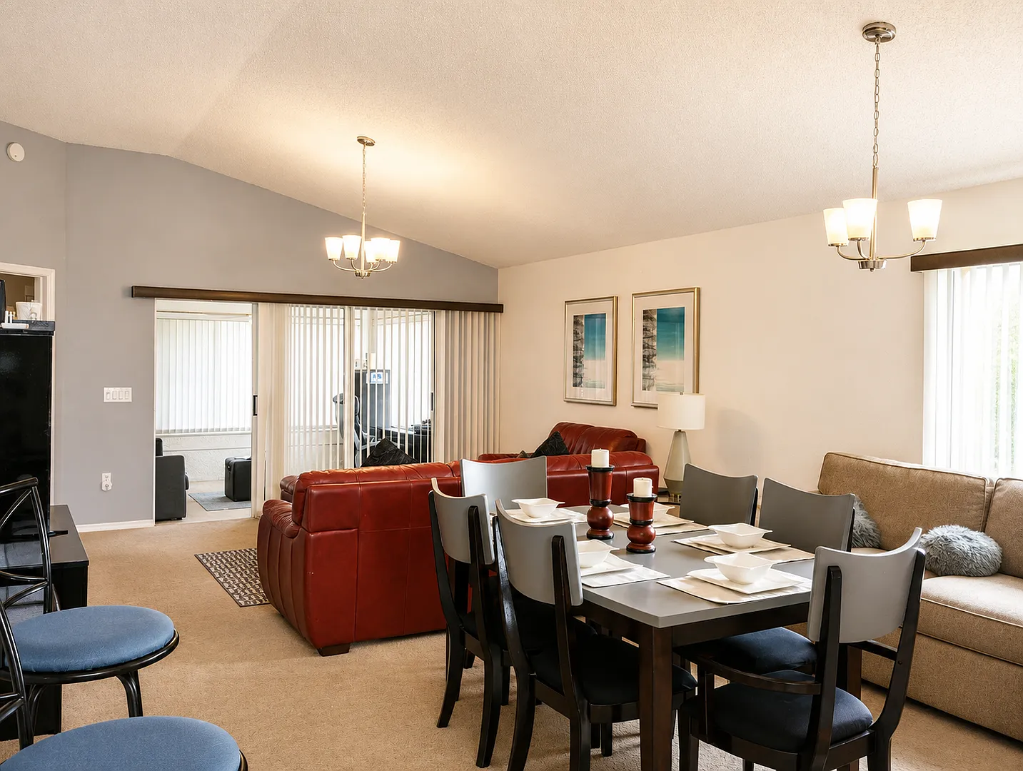 Beautiful 3-bedroom, 2-bath rental home — Photo 4