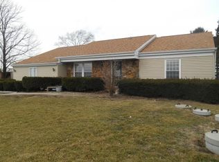 17779 Decker Springs Rd, Hindsboro, IL 61930