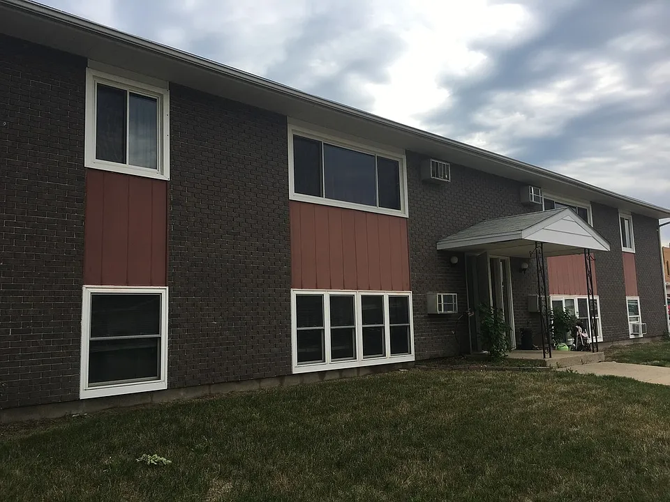 110 N Franklin St #1