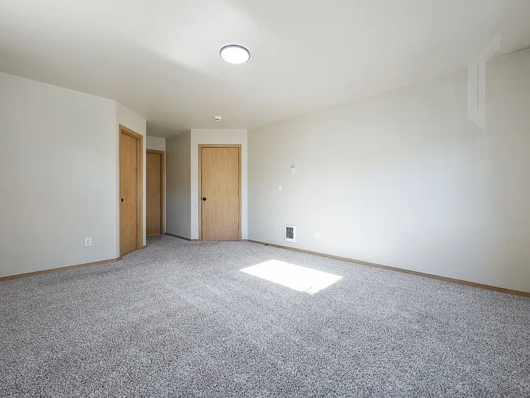 12564 SE Ramona St — Photo 15