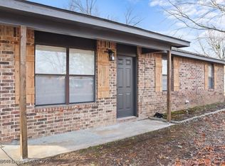 101 Cesar St, Pocola, OK 74902