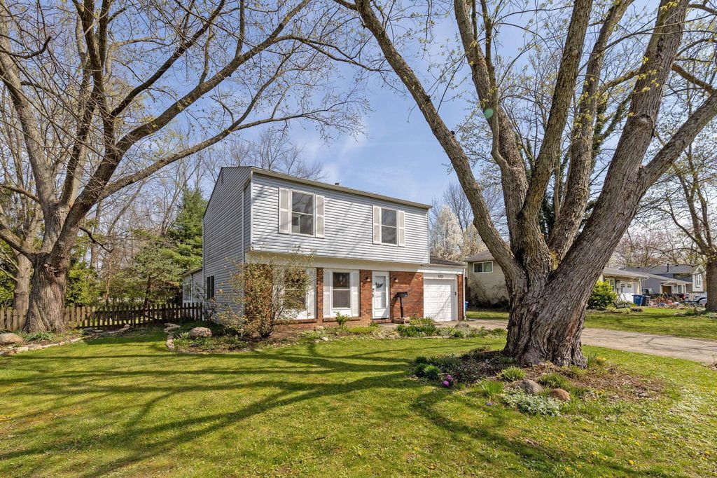 Real estate listing image