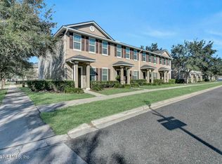 2767 Hollybrook Ln, Orange Park, FL 32073