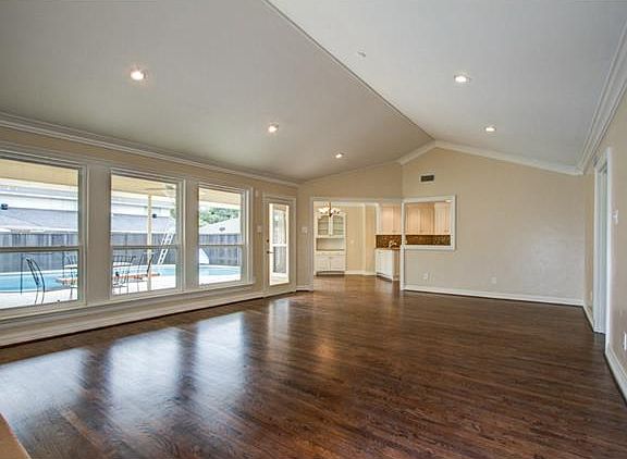 5th image of 4366 Fawnhollow Dr