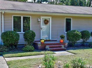 125 Glovers Ct, Chesapeake, VA 23322