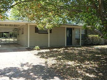 1st image of 1202 Lakecrest Dr