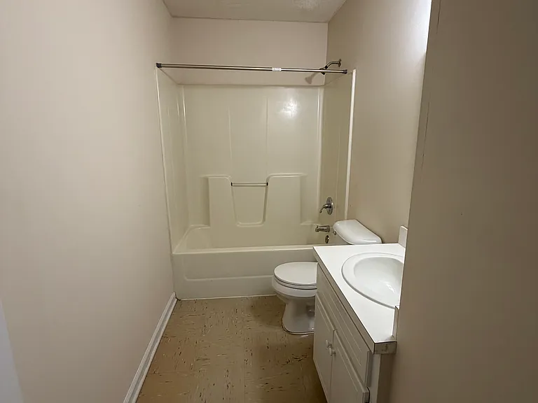2139 Barefoot Park Ln SW — Photo 7