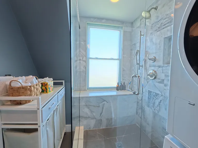137 Walnut St #3 — Photo 16