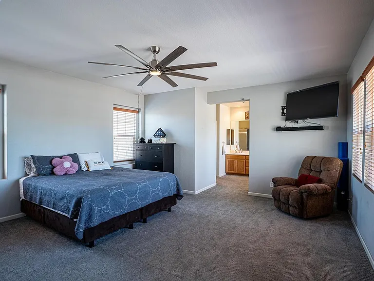820 Ben Ingram Ln — Photo 20