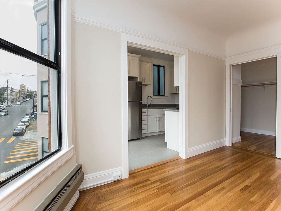 1st image of 390 29th Ave APT 7