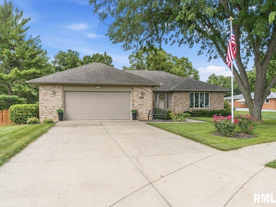 1st image of 2601 Meadow Pointe Dr