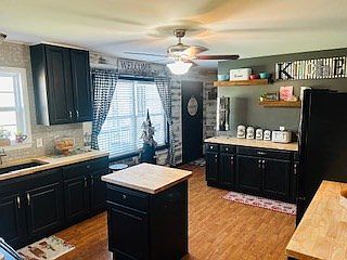 4th image of 147 Misty Ln