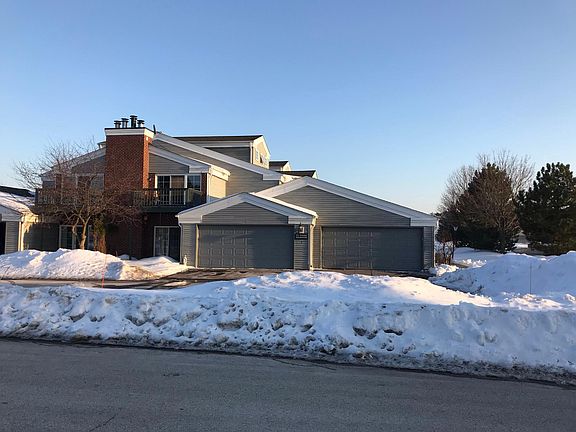2nd image of N17W26860 Milkweed Ln Unit G