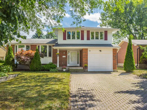22 Milford Cres, London, ON N5X 1A8