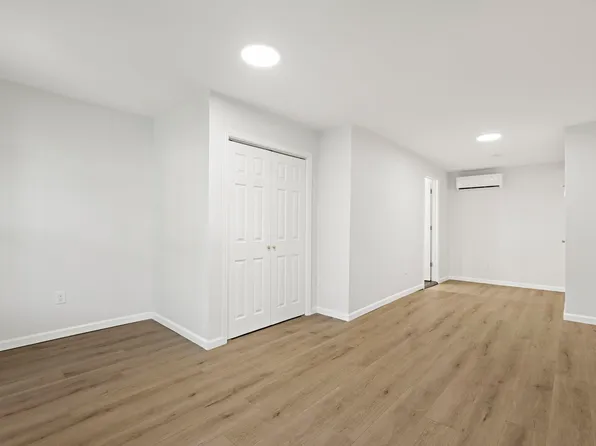 173 Van Horne Street image 12 of 22