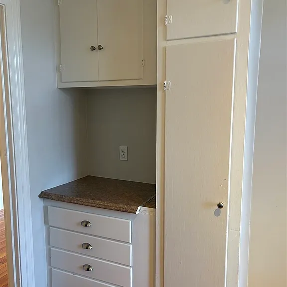 93 Strathmore Rd #10 — Photo 11