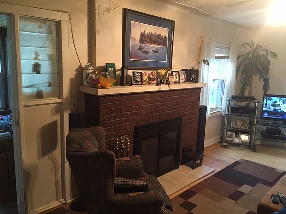 Living Room Fire Place