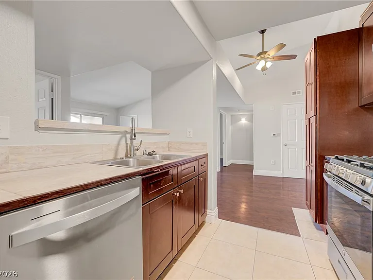 7885 W Flamingo Rd #1050 — Photo 17