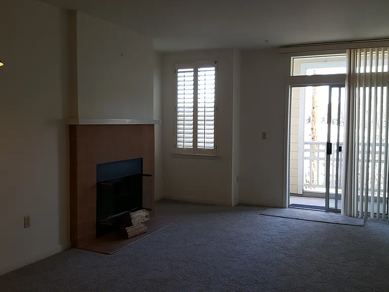 550 Ortega Ave — Photo 20