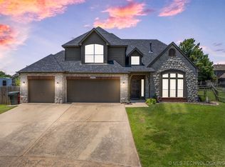 13509 E 90th St N, Owasso, OK 74055