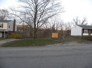 521 Malabar Dr, Plum, PA 15239