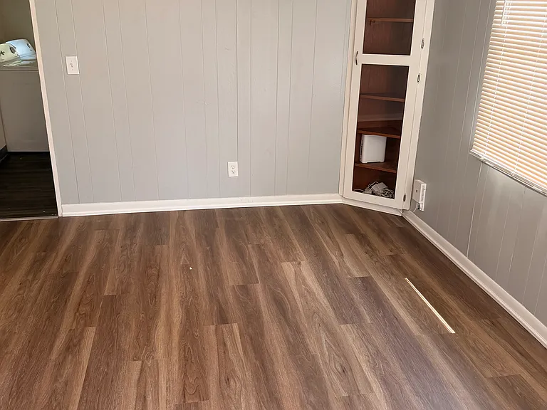 109 Black Hawk St — Photo 5