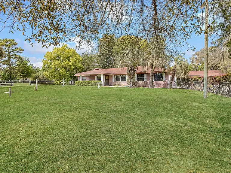 8225 E Highway 25 — Photo 10