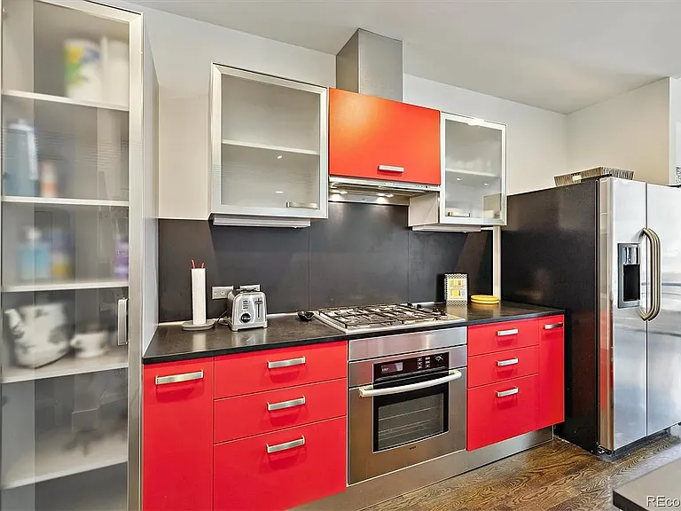 1200 Acoma St #303 — Photo 8