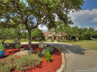 8010 Rolling Acres Trl, Fair Oaks Ranch, TX 78015