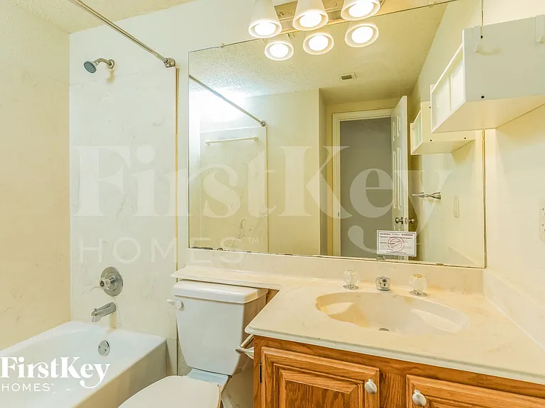 4231 Glen Ridge Dr — Photo 14