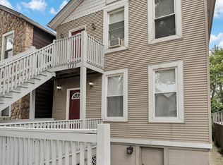 1121 W 19th St #1, Chicago, IL 60608